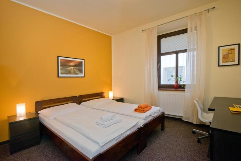 Hotel U Zlateho Byka Písek Rum bild
